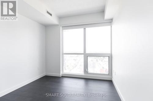 1612 - 85 Mcmahon Drive, Toronto, ON - Indoor Photo Showing Other Room