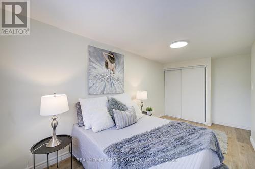 1088 Venus Crescent, Oshawa, ON - Indoor Photo Showing Bedroom