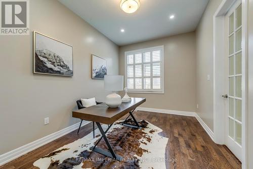 3263 Donald Mackay Street, Oakville, ON - Indoor