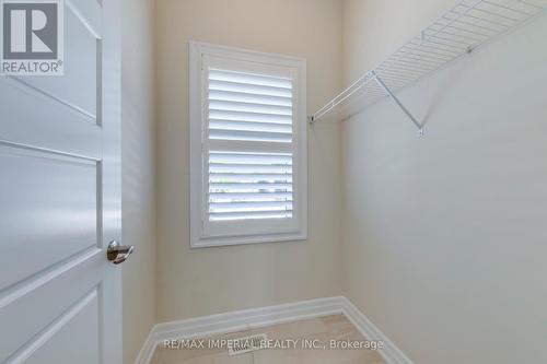 3263 Donald Mackay Street, Oakville, ON - Indoor Photo Showing Other Room