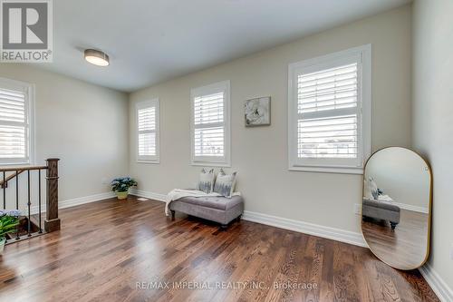 3263 Donald Mackay Street, Oakville, ON - Indoor