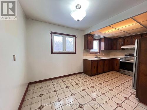 Kitchen and Breakfast Area - 41 Cleethorpes Boulevard, Toronto, ON - Indoor Photo Showing Kitchen