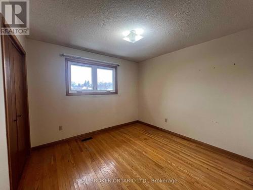 2nd Bedroom - 41 Cleethorpes Boulevard, Toronto, ON - Indoor Photo Showing Other Room