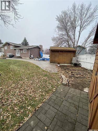 734 Wollaston Court, Saskatoon, SK - Outdoor