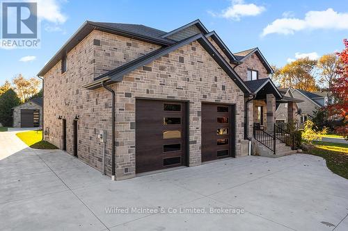 72 Victoria Street S, Saugeen Shores, ON - Outdoor