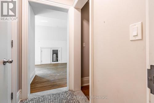 3025 Queen Street E, Toronto, ON - Indoor Photo Showing Other Room