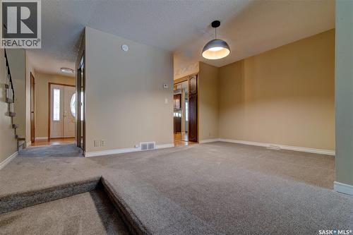 168 Plainsview Drive, Regina, SK - Indoor Photo Showing Other Room