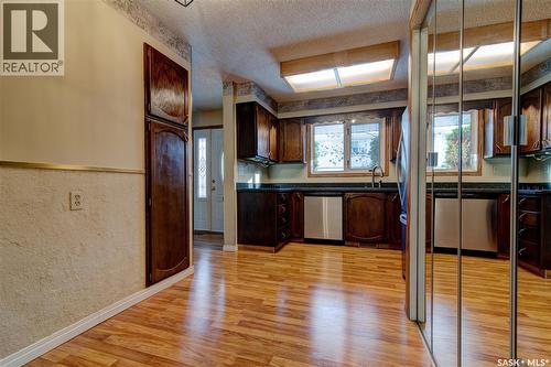 168 Plainsview Drive, Regina, SK - Indoor Photo Showing Kitchen