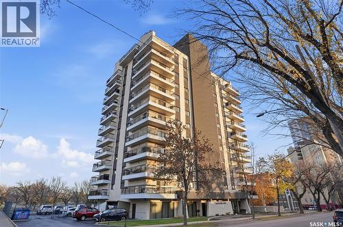 1003 510 5Th Avenue N, Saskatoon, SK - Outdoor With Balcony With Facade