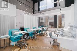 57 - 1215 QUEENS WAY E  Mississauga, ON L4Y 0G4