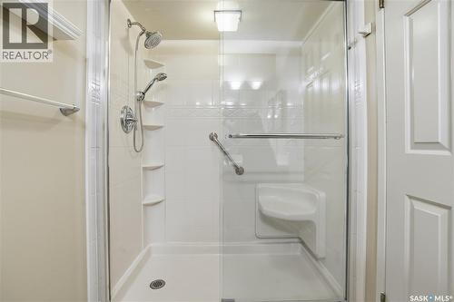 2626 Ehman Bay, Regina, SK - Indoor Photo Showing Bathroom