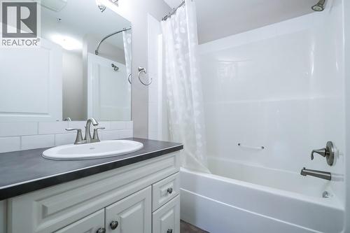 764 Government Street Unit# 101, Penticton, BC - Indoor Photo Showing Bathroom