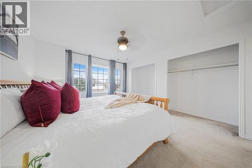 11 Renner Drive, Cambridge, ON - Indoor Photo Showing Bedroom