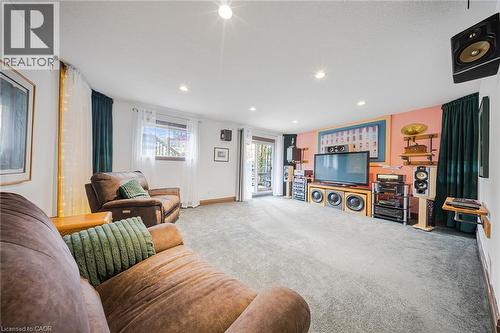 11 Renner Drive, Cambridge, ON - Indoor