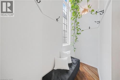 11 Renner Drive, Cambridge, ON - Indoor Photo Showing Other Room