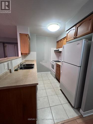 425 - 700 Humberwood Boulevard, Toronto, ON - Indoor Photo Showing Kitchen With Double Sink