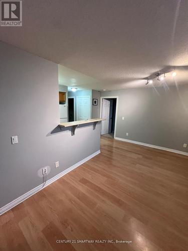 425 - 700 Humberwood Boulevard, Toronto, ON - Indoor Photo Showing Other Room