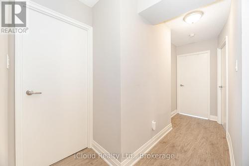1511 - 550 Webb Drive, Mississauga, ON - Indoor Photo Showing Other Room