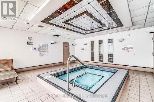1511 - 550 Webb Drive, Mississauga, ON - Indoor Photo Showing Other Room With In Ground Pool