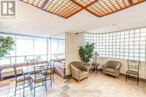 1511 - 550 Webb Drive, Mississauga, ON - Indoor Photo Showing Other Room