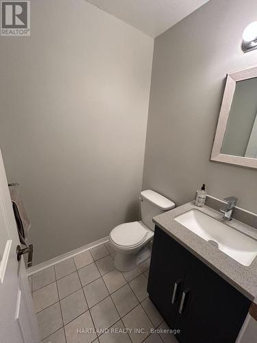 4 - 1160 Walden Circle, Mississauga, ON - Indoor Photo Showing Bathroom