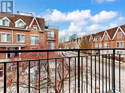 901B - 16 Laidlaw Street, Toronto, ON - Outdoor