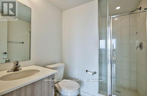 30 Case Ootes Drive, Toronto, ON - Indoor Photo Showing Bathroom