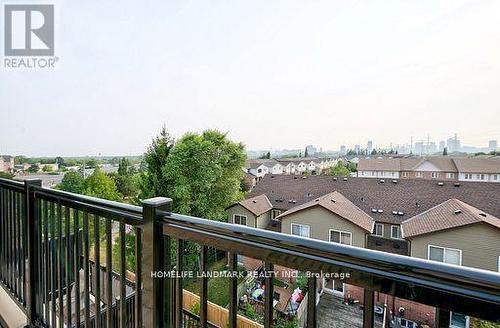 30 Case Ootes Drive, Toronto, ON - Outdoor