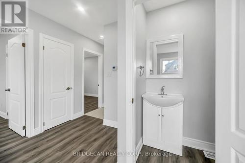 220 Grenfell Street, Hamilton, ON - Indoor Photo Showing Other Room