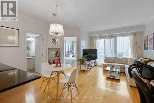 706 - 200 Rideau Street, Ottawa, ON - Indoor Photo Showing Other Room