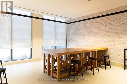 1540 - 2545 Simcoe Street N, Oshawa, ON - Indoor Photo Showing Dining Room