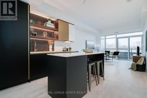 404 - 1285 Queen Street E, Toronto, ON - Indoor