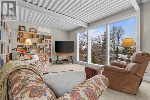 40 Lakeview Drive, Sudbury, ON - Indoor Photo Showing Other Room