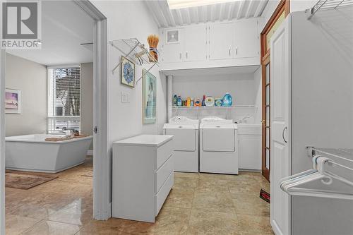 40 Lakeview Drive, Sudbury, ON - Indoor Photo Showing Laundry Room