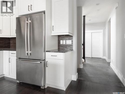 3633 Green Water Drive, Regina, SK - Indoor Photo Showing Kitchen