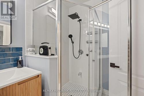 18 Mclean Avenue, Collingwood, ON - Indoor Photo Showing Bathroom