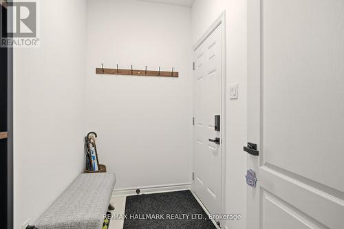 18 Mclean Avenue, Collingwood, ON - Indoor Photo Showing Other Room