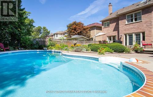 61 Allayden Drive, Whitby (Lynde Creek), ON - Outdoor With In Ground Pool With Backyard