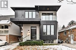 44 DORIS DRIVE  Toronto, ON M4B 3C9