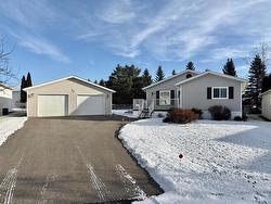 22 Redwing Bay  Brandon, MB R7C 1E1