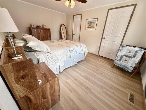 22 Redwing Bay, Brandon, MB - Indoor Photo Showing Bedroom