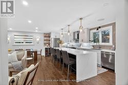 105 ORCHARD HEIGHTS BOULEVARD  Aurora, ON L4G 2Z8