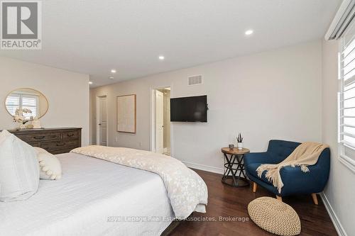 4061 Channing Crescent, Oakville, ON - Indoor Photo Showing Bedroom