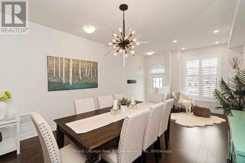 4061 Channing Crescent, Oakville, ON - Indoor Photo Showing Dining Room