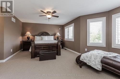 264 Dorchester Drive, Grimsby, ON - Indoor Photo Showing Bedroom