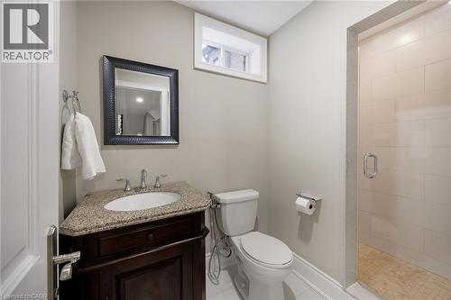 125 Paliser Court, Oakville, ON - Indoor Photo Showing Bathroom