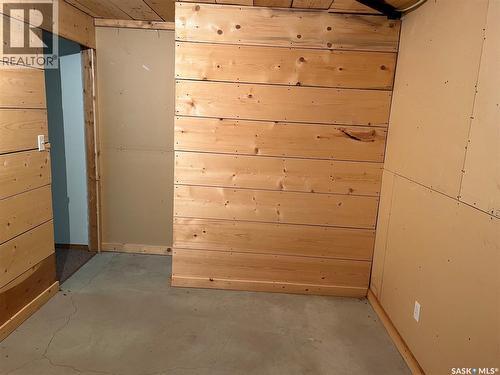 Delta Rho Acreage, Wood River Rm No. 74, SK - Indoor