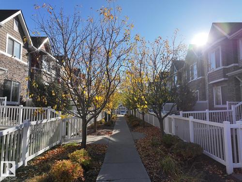 #103 655 Tamarack Rd Nw, Edmonton, AB - Outdoor