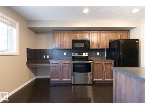 #103 655 Tamarack Rd Nw, Edmonton, AB - Indoor Photo Showing Kitchen