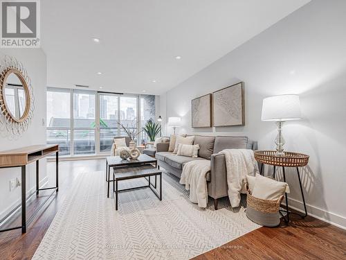 407 - 320 Richmond Street E, Toronto, ON - Indoor Photo Showing Other Room